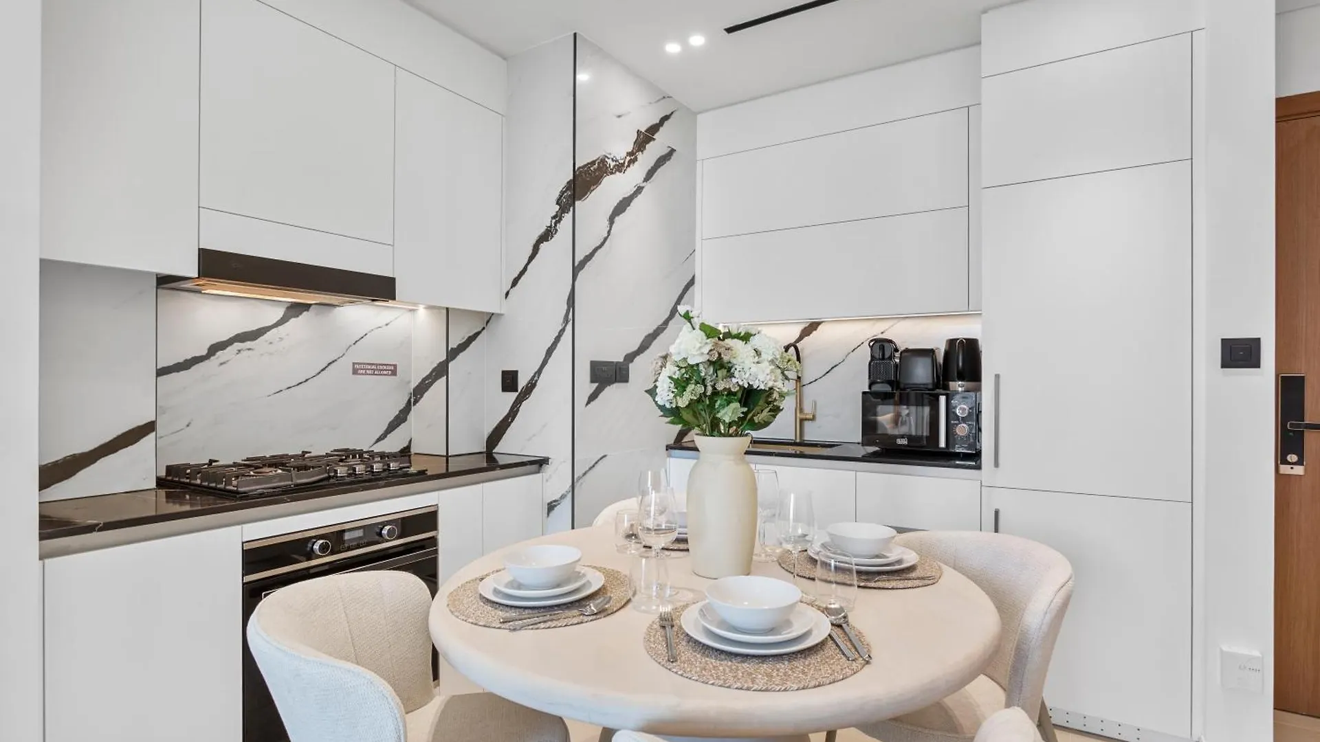 Exclusive 1 Bedroom In Trillionaire Residences Dubai 0*,  United Arab Emirates