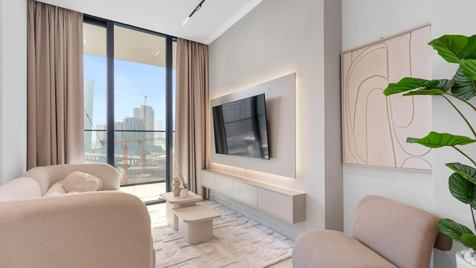 Exclusive 1 Bedroom In Trillionaire Residences Dubai