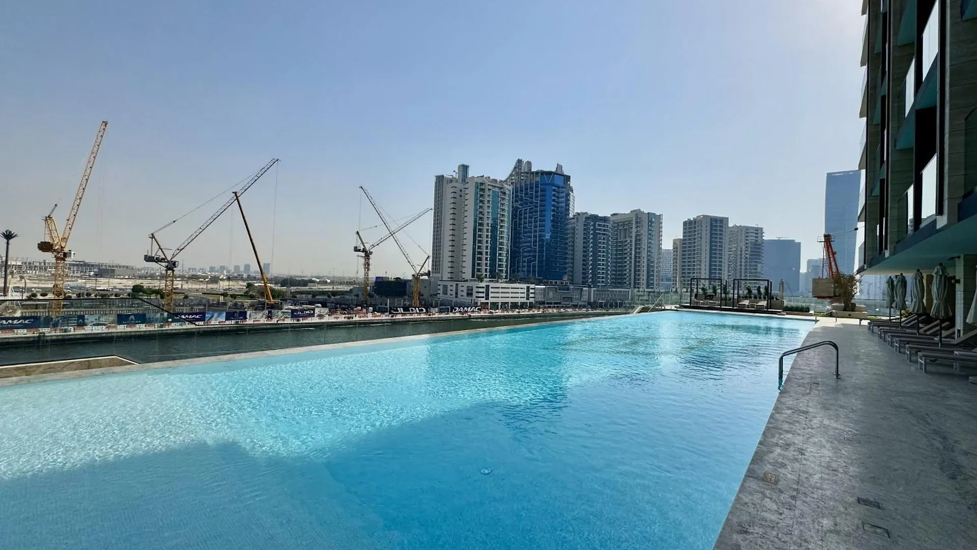 Exclusive 1 Bedroom In Trillionaire Residences Dubai Apartment