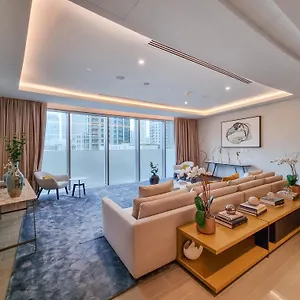 Boutique Living - Opera Grand شقة